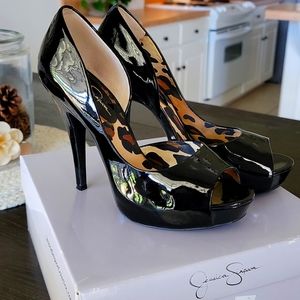 Jessica Simpson Black Patent Heels size 7.5